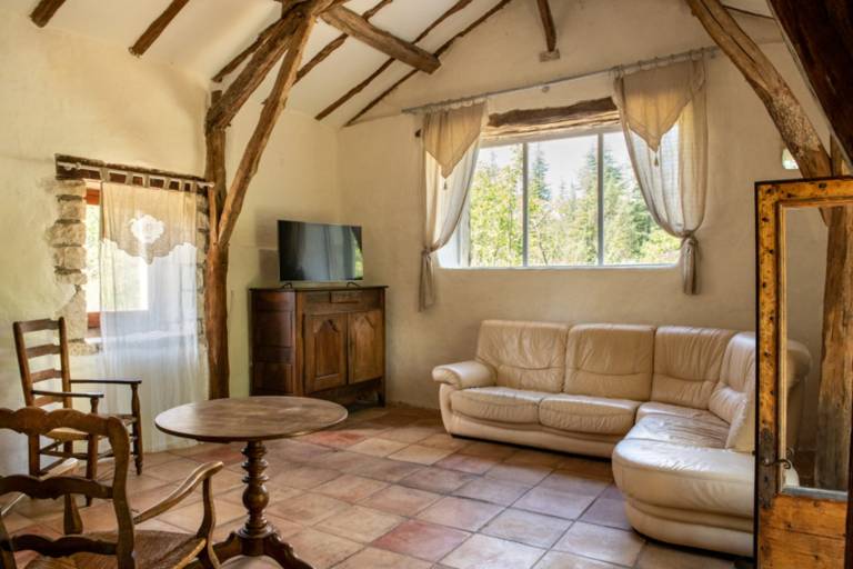 Cottage 'Bergerie Piscine Privée, Jacuzzi' with Private Pool, Private Terrace and Wi-Fi — photo 3