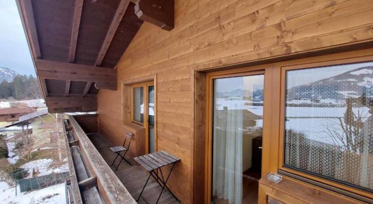 Stony Sea Apartments — photo 2