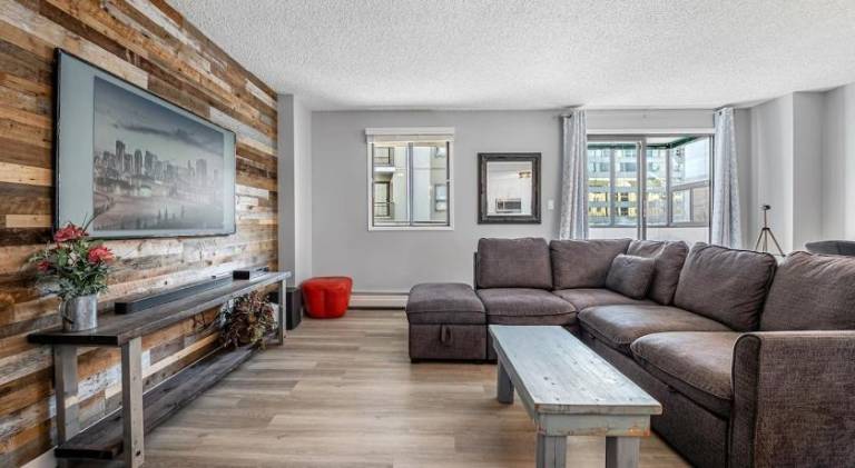 Holiday apartment with 2 rooms for 6 persons — photo 5