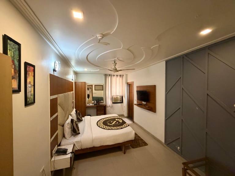 HOTEL AMBROOSIA — photo 5