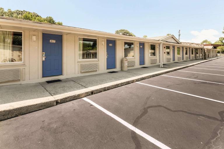 Motel6 Newport News, VA — photo 5