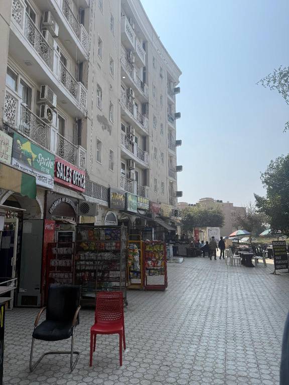 10 min from Banke Bihari Prem Mandir & ISKON — photo 4