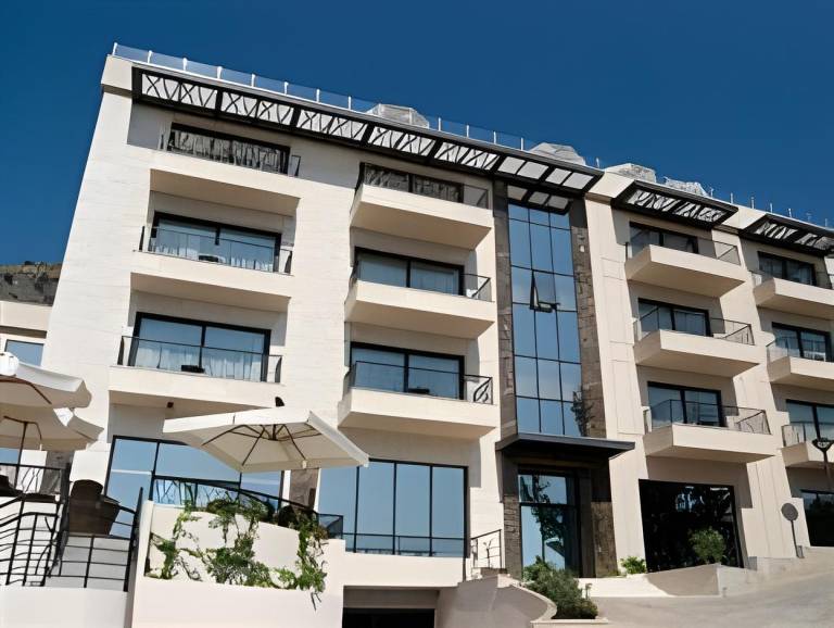 Hotel Residence in Becici