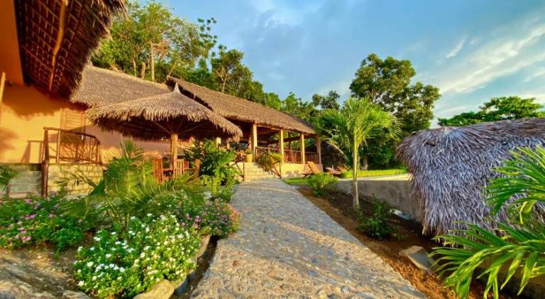 VERONIKA Resort Nosy Komba — photo 3