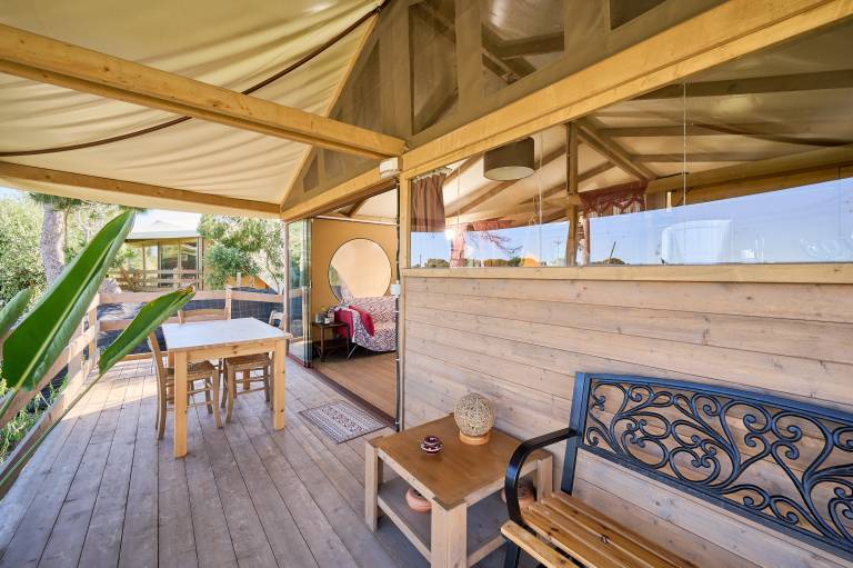 Glamping 'Tenda Glamping Vicino Al Mare' with Terrace, Garden and Wi-Fi — photo 3