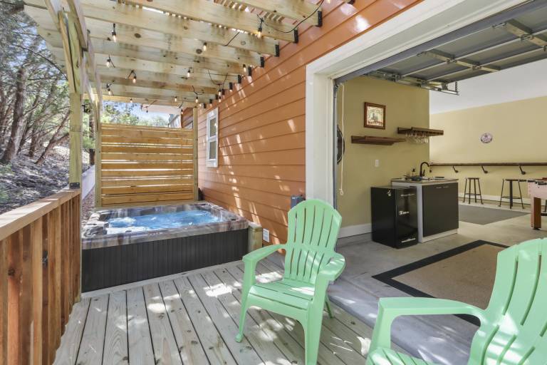 Green Roof Cottage — photo 2