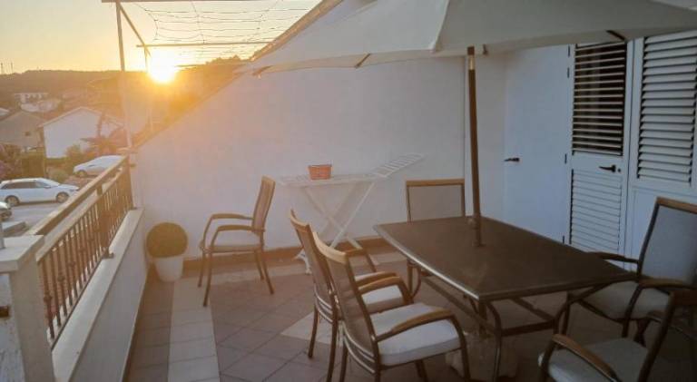 Holiday apartment with garden, terrace & barbecue — photo 4