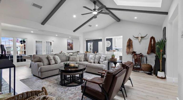 Wonderful house with jacuzzi & pool | Pets allowed — photo 3