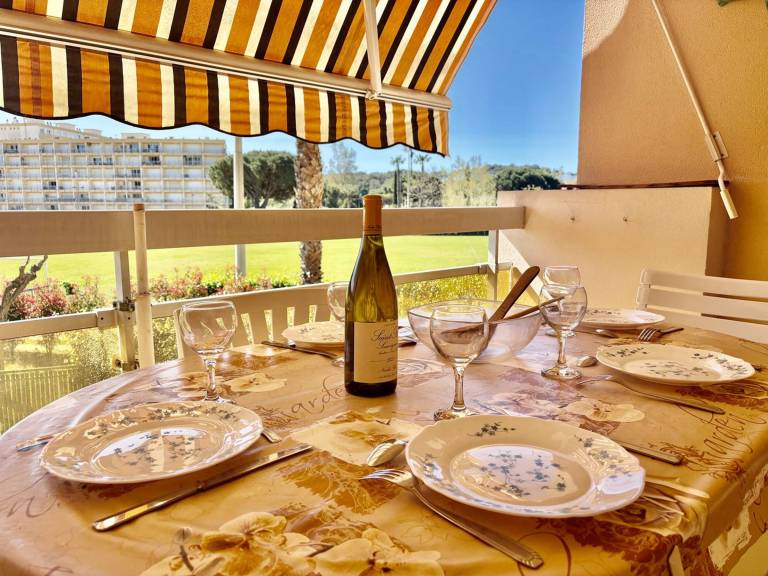 Holiday apartment with barbecue | Close to the beach | Pets allowed — photo 2