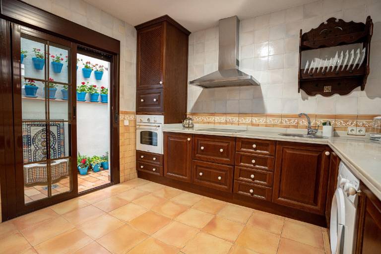 Vacation home | Close to Mosque–Cathedral of Córdoba | Pets allowed — photo 3