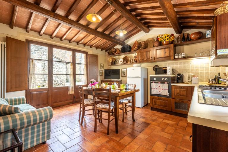 Apartment 'La Casa Di Emma' with Wi-Fi and Air Conditioning — photo 5