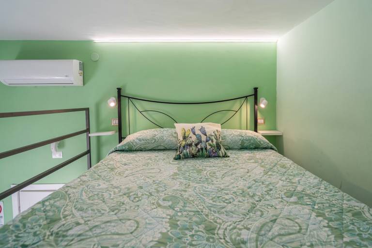 Apartment 'I Vacanzieri - Fico D'India Apt' with Balcony, Wi-Fi and Air Conditioning — photo 4