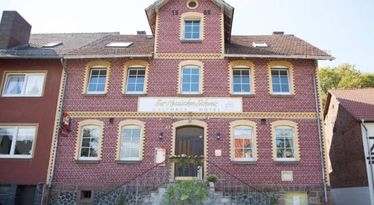 Zur Hessischen Schweiz in Lohfelden