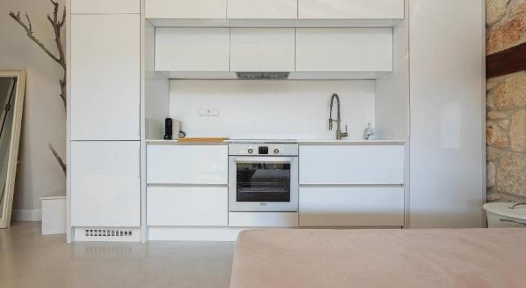 Vacation home with terrace, garden & barbecue — photo 3