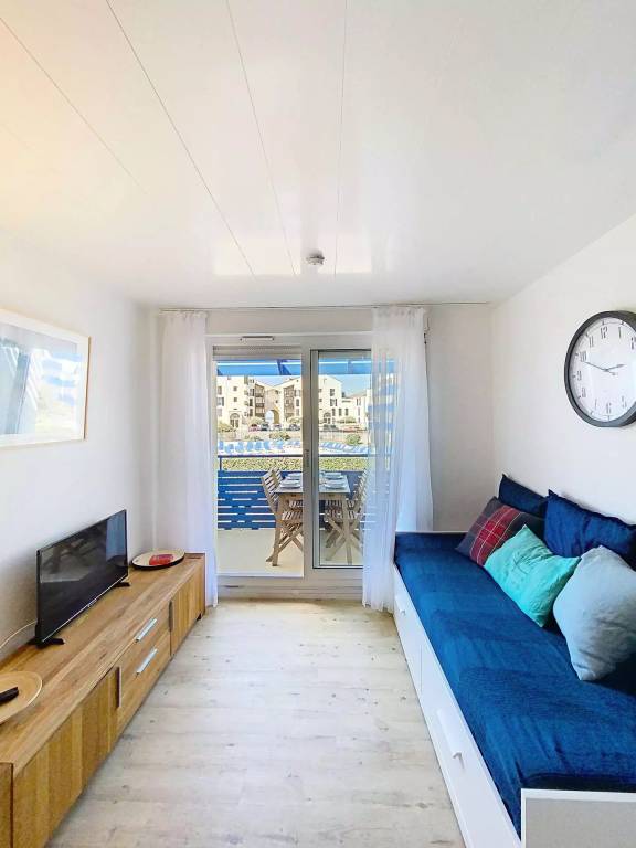 Apartment with garden & private pool | Next to the beach | Pets are welcome — photo 2