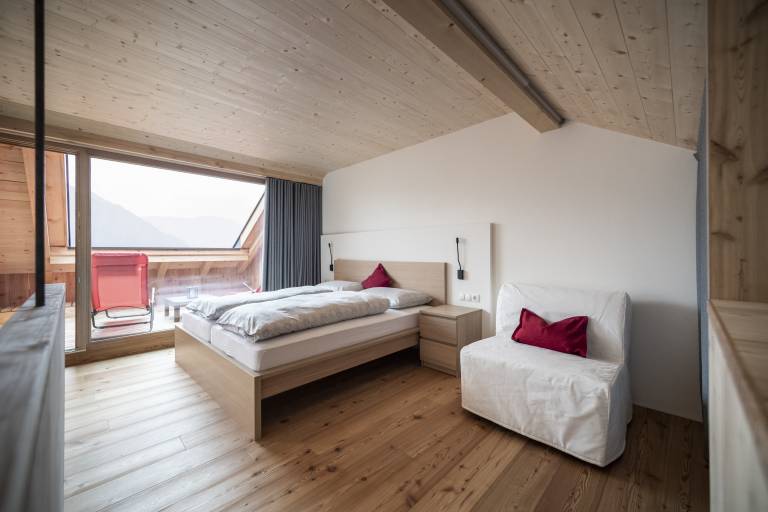 Kristplonerhof: Appartamento "Frieda" in una accogliente Fattoria circondata da vigenti con Giardino e Terrazza Privata con vista mozzafiata su Bolzano e le Dolomiti — photo 4