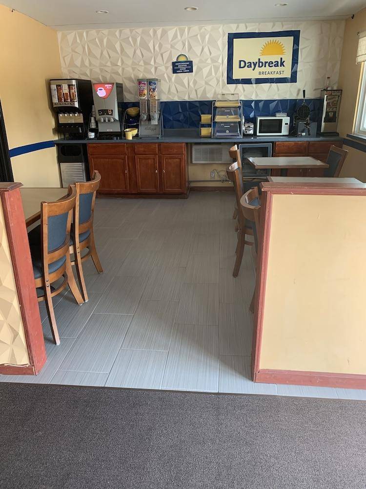 SUNRiSE INN — photo 4