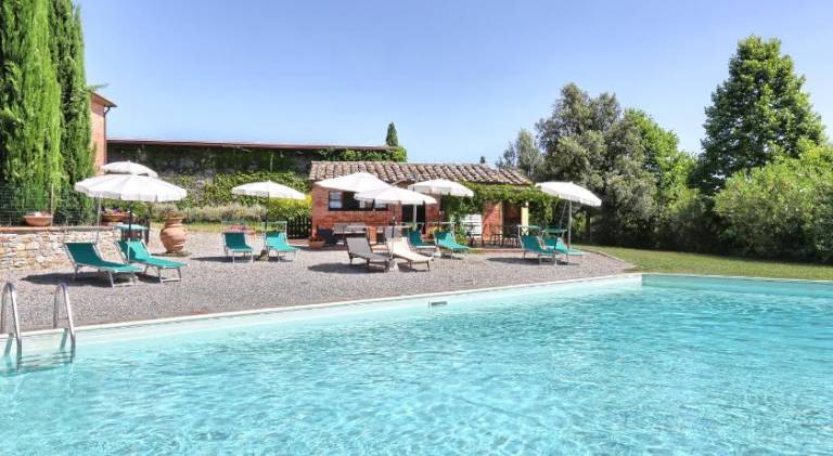 Lovely farm with pool, grill & patio | Pet-friendly — photo 2