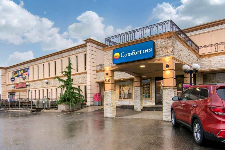 Quality Inn Toronto Airport in Mississauga, ON