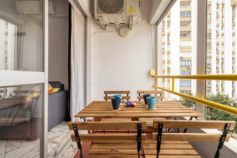 Apartment with balcony, airco & 3 min. from beach — photo 2