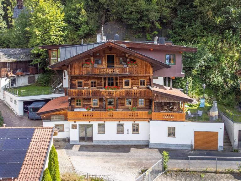 Fully equipped holiday apartment with sauna & patio | Pets allowed — photo 3