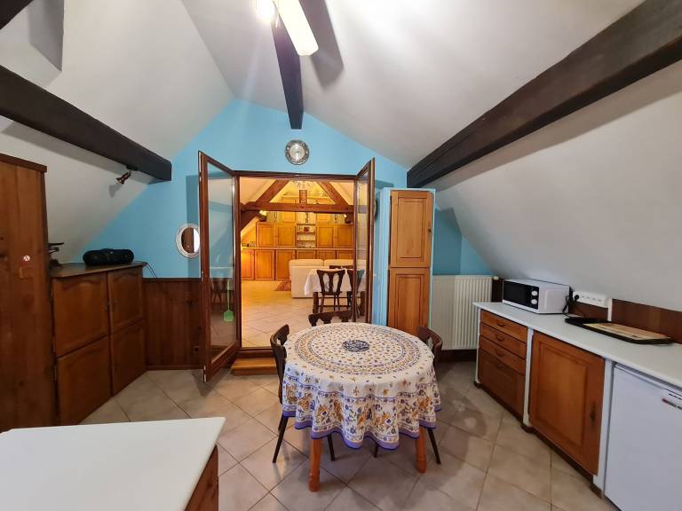 Cottage with grill — photo 3