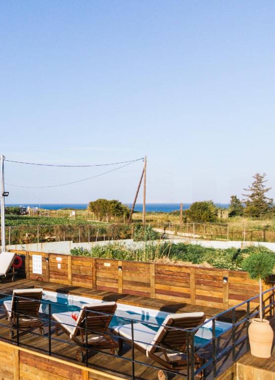 House with patio, pool & BBQ | Perfect for remote work — photo 3