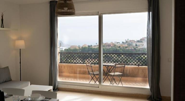 Holiday apartment with pool — photo 2