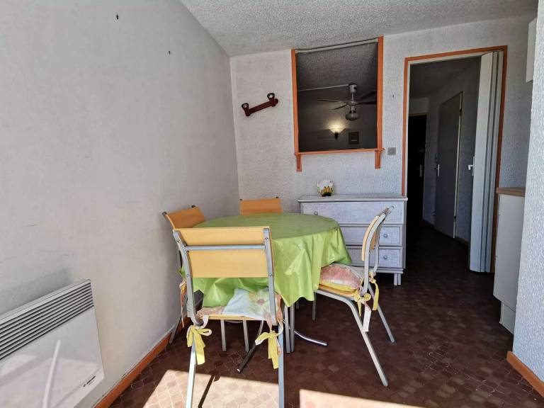 Studio with 1 room for 4 persons — photo 4