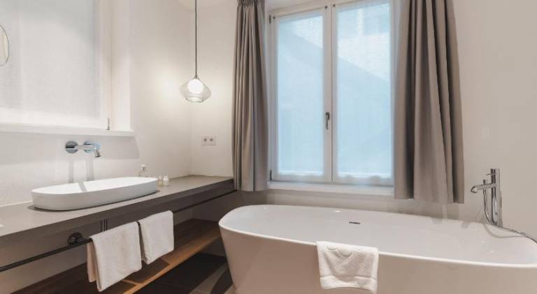 Serviced apartment with yard | Pets are welcome in Merano