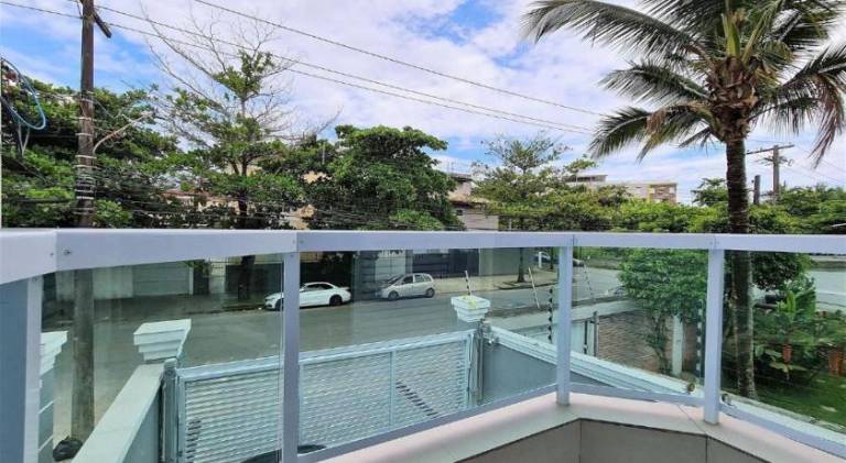 Rental apartment with garden, pool & grill — photo 3