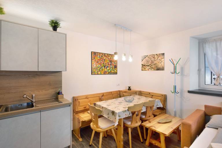 Fully equipped pleasant apartment with terrace & fast internet | Mountain view | Close to the ski | Pet-friendly — photo 2