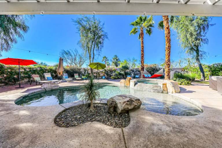 House with private pool — photo 5