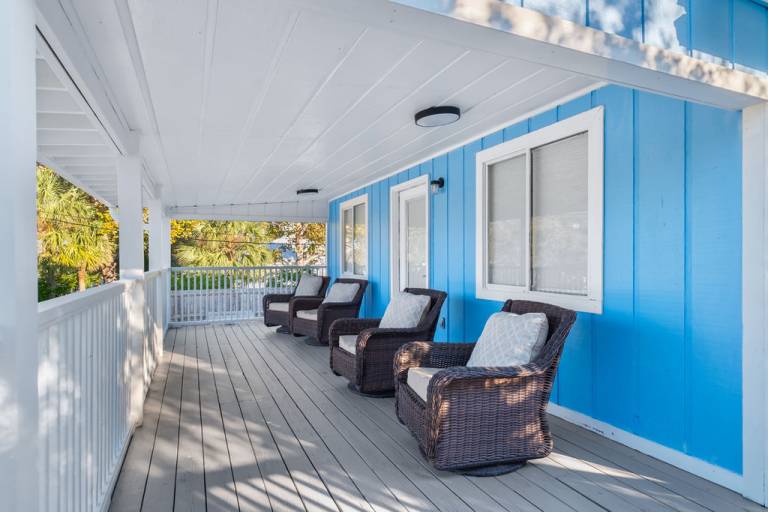 Family-oriented vacation home with patio, garden & barbeque | Pets are welcome — photo 2