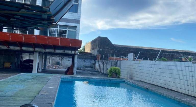Holiday apartment with pool — photo 3