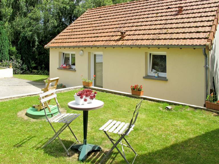 Fully equipped vacation home with barbeque, patio & garden | Dogs allowed — photo 5