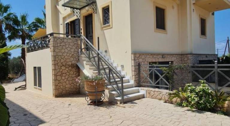 σπίτι Pachia Rachi