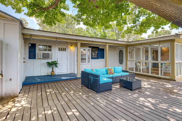 Half-Mi to Campus! Lubbock Home w/ Fenced Yard — photo 3