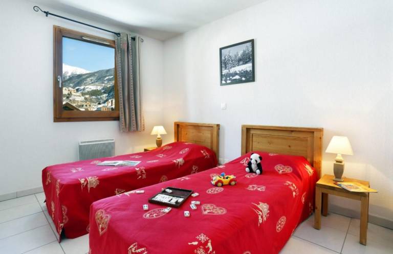 Holiday apartment with sauna, terrace & fast internet | Next to the ski | Dogs allowed — photo 4