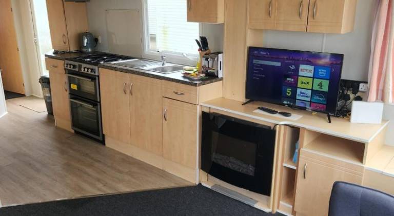 BelLa VistA - Holiday Home On The Beach in Clacton-on-Sea