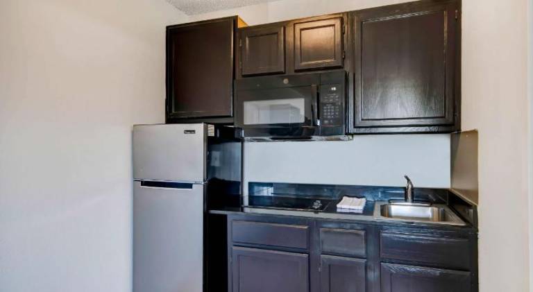 Studio 6 Extended Stay - Ocean Springs, MS — photo 3