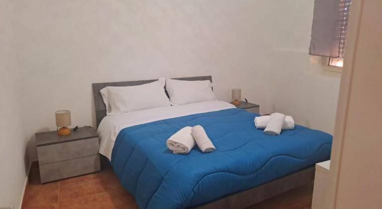 House with 2 rooms for 5 persons — photo 2