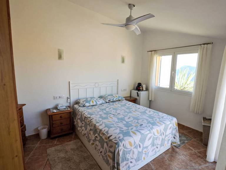 House with private pool, garden & terrace | Mountain view | Suitable for remote work — photo 5