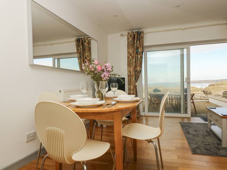 Children-friendly pleasant cottage with yard & terrace | Beach view | Close to the beach | Pets allowed — photo 5