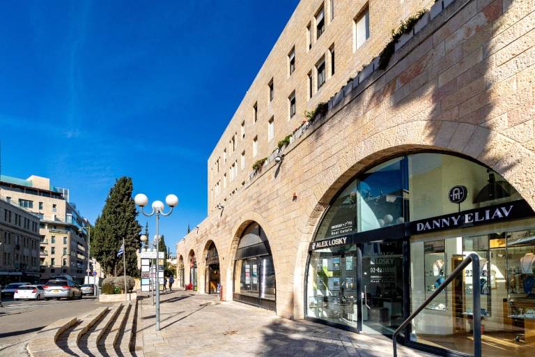 Lovely holiday apartment with jacuzzi | Close to Church of the Holy Sepulchre | Perfect for remote work | Pets allowed — photo 4