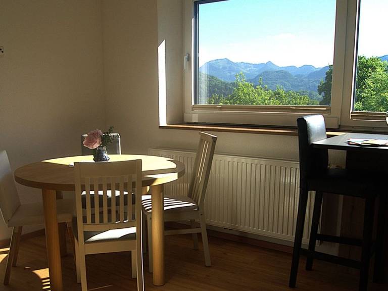 Ferienwohnung in Gemeinde Innerschwand am Mondsee für max. 4 Personen Ferienwohnung in Gemeinde Innerschwand am Mondsee für max. 4 Personen