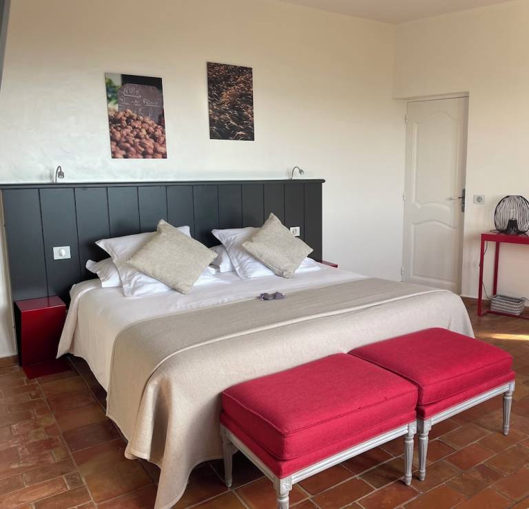 Bed & Breakfast  Gordes