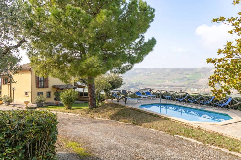 Ferienhaus in Campofilone f&uuml;r max. 10 Personen