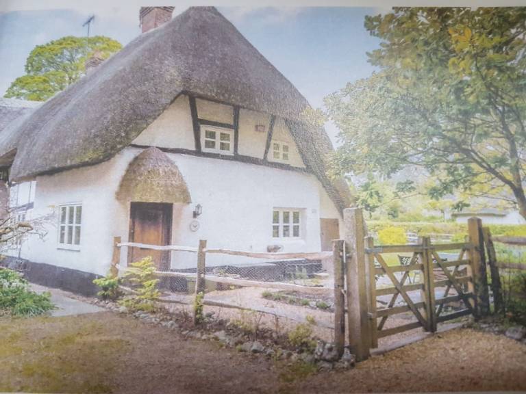Cottage Over Wallop