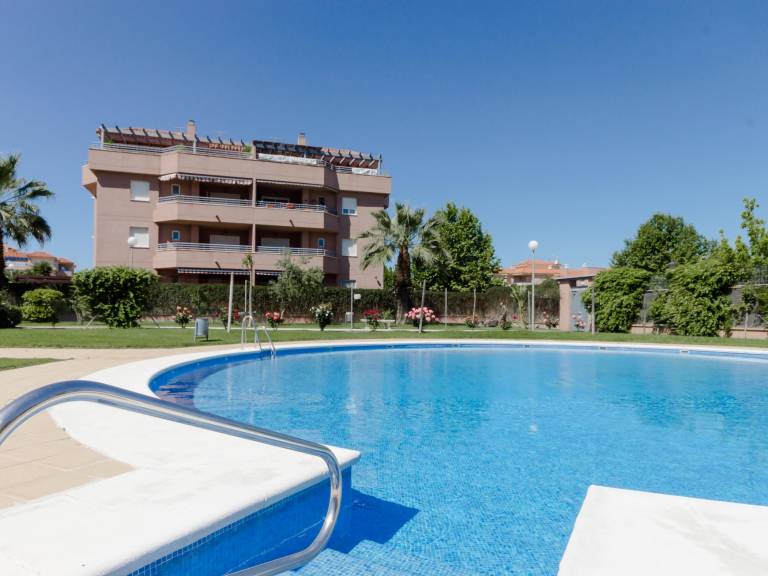Child-friendly lovely rental apartment with pool, garden & terrace | Close to the beach | Pets allowed — photo 2